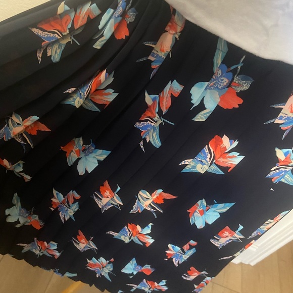 Ava + Viv Floral Pleated Skirt NWT - Picture 4 of 5